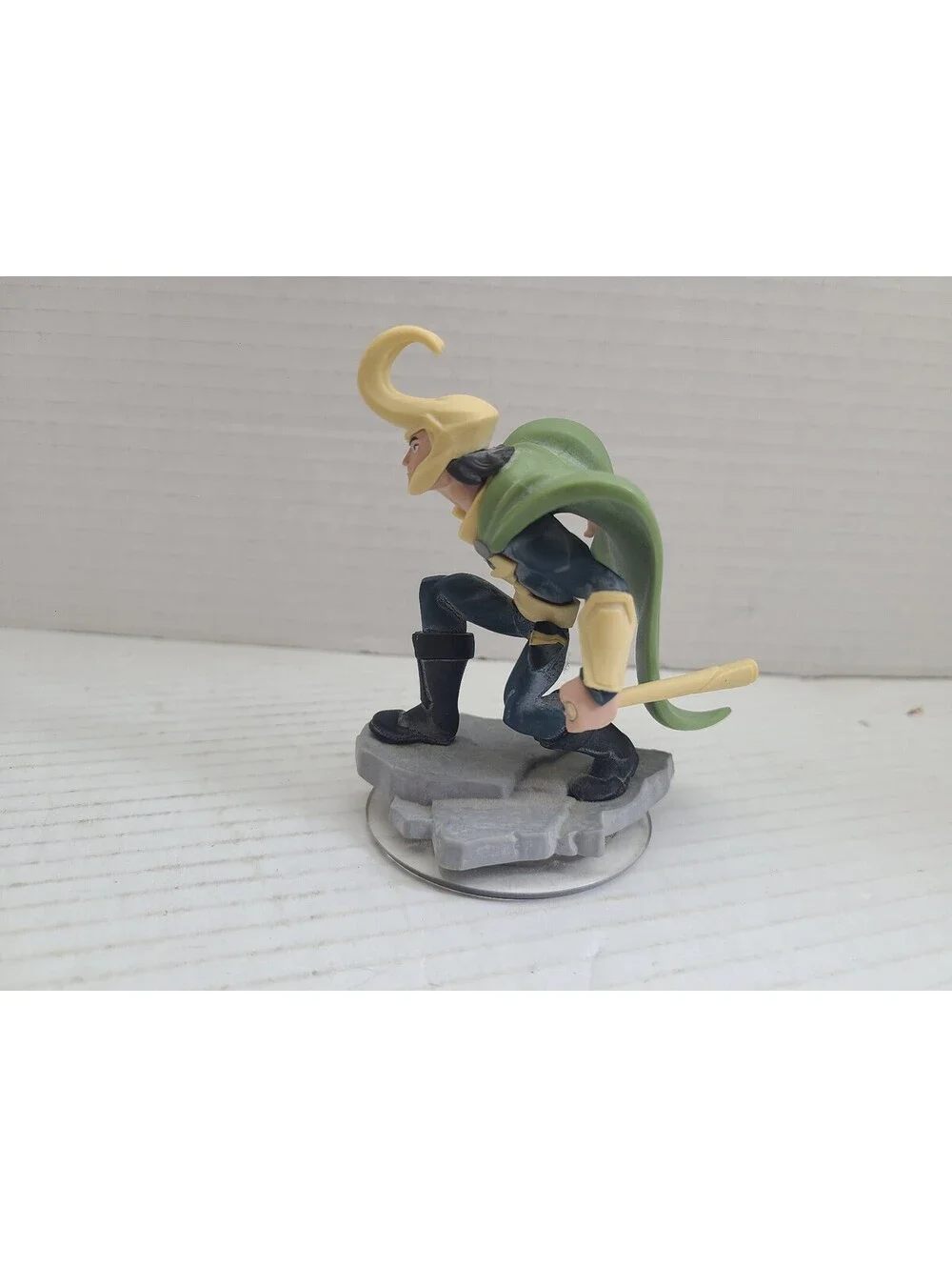 Disney Infinity 2.0 Edition Marvel Loki Character Game Piece